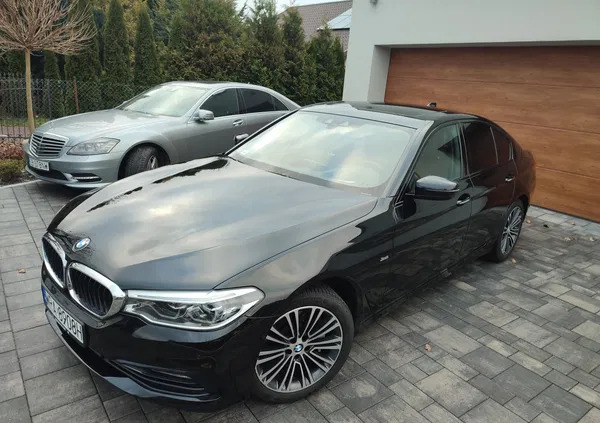 bmw seria 5 BMW Seria 5 cena 118500 przebieg: 151000, rok produkcji 2018 z Opoczno